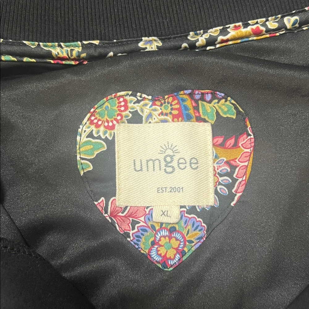 Umgee oversize minimalists‎ Dolman Short Sleeve Pullover Top - Picture 4 of 7